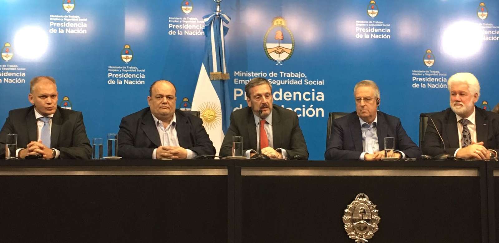 CNV vicevoorzitter Arend van Wijngaarden met SER handelsmissie sociale dialoog in Argenitië SER handelsmissie sociale dialoog bezoekt Argenitië