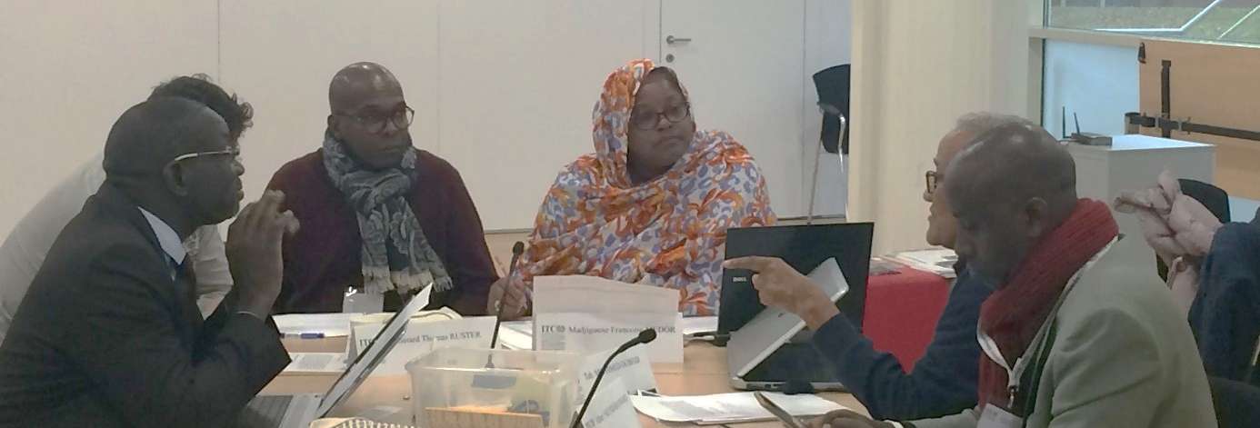 Madjiguene Françoise Medor, working as president of the Women’s Committee for CNV’s Senegalese trade union partner UDTS
